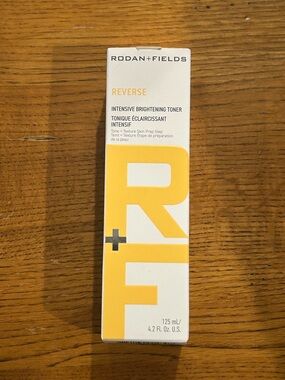 Rodan + Fields Reverse Brightening Toner - White & Yellow Packaging